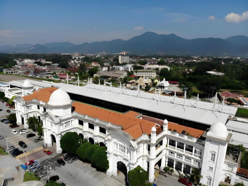 Palm Seremban Hotel Exterior photo