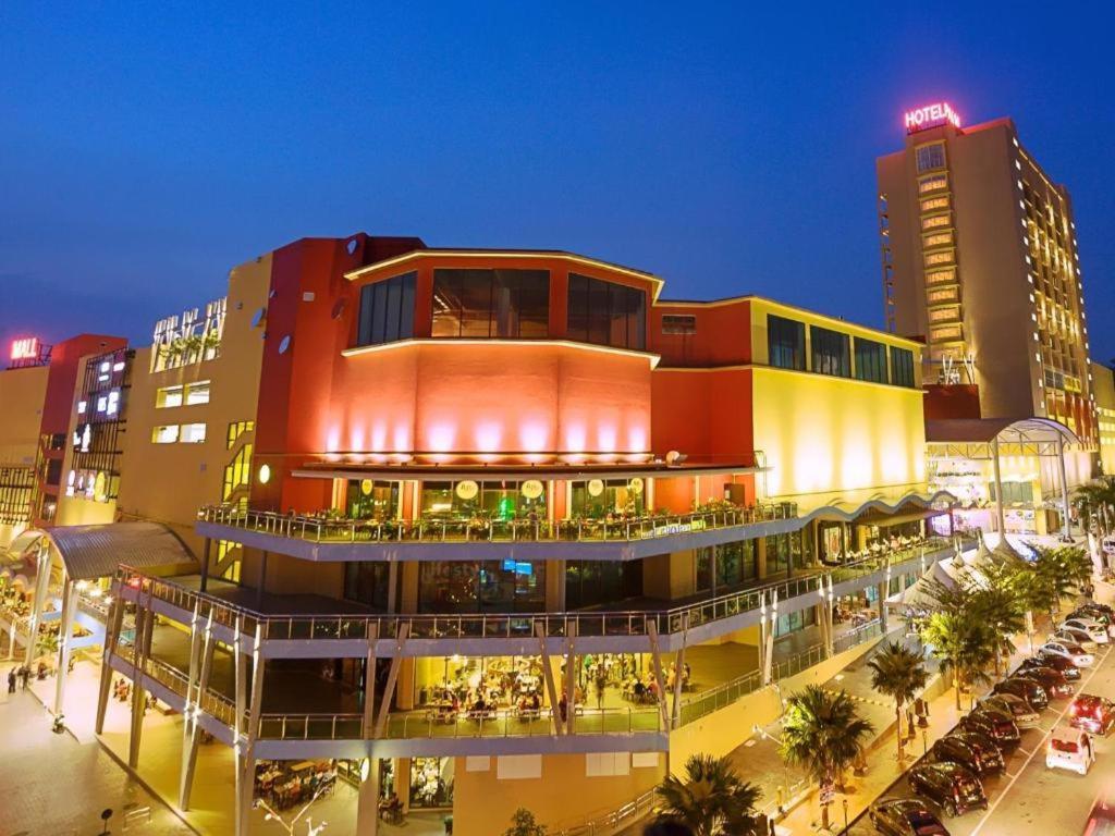 Palm Seremban Hotel Exterior photo